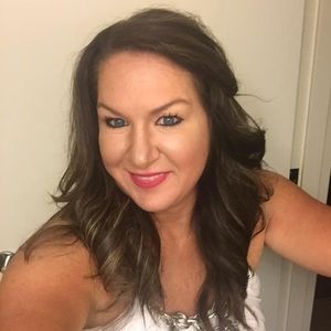 Meet your Posher, Janet porter